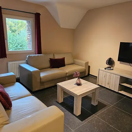 Hoeve De Brieser Bed & Breakfast 4*